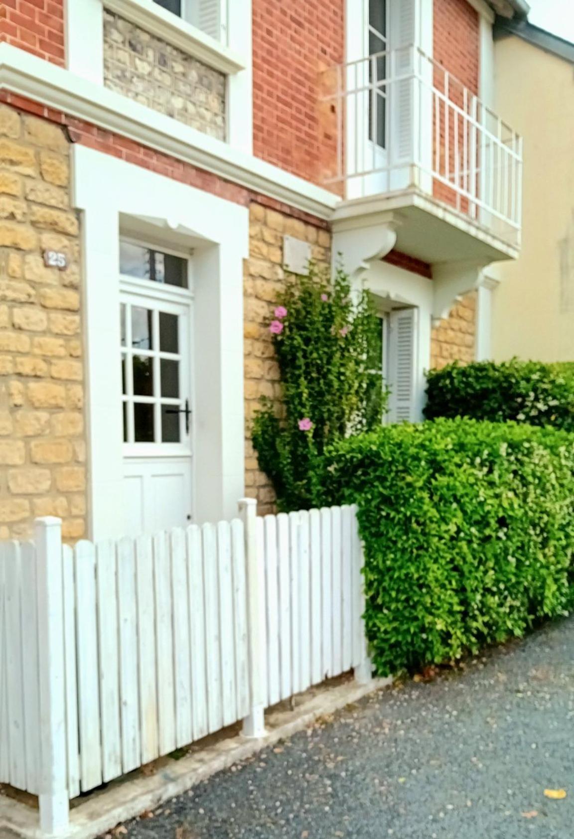 Le Cottage De La Plage - 2Ch, 2 Sdb - Terrasse - Deco De Charme - 500M Plage カブール エクステリア 写真